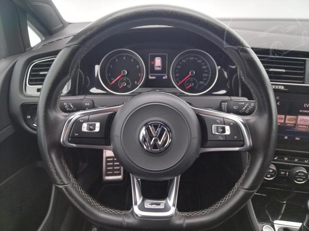 2017 Volkswagen Golf - 15