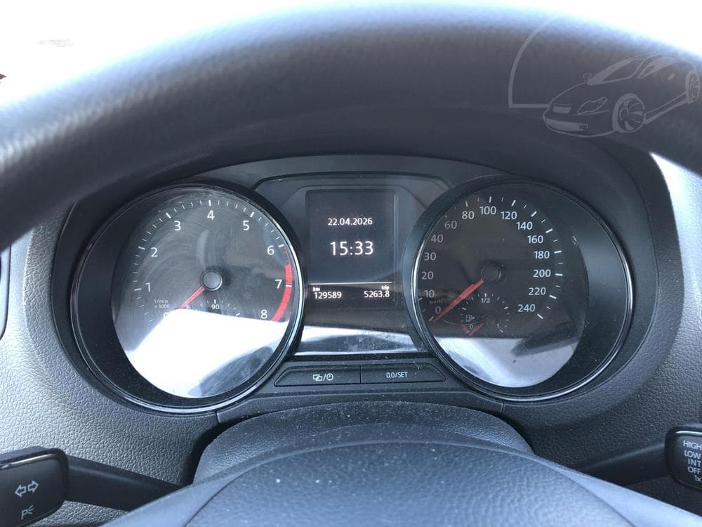 2016 Volkswagen POLO - 35