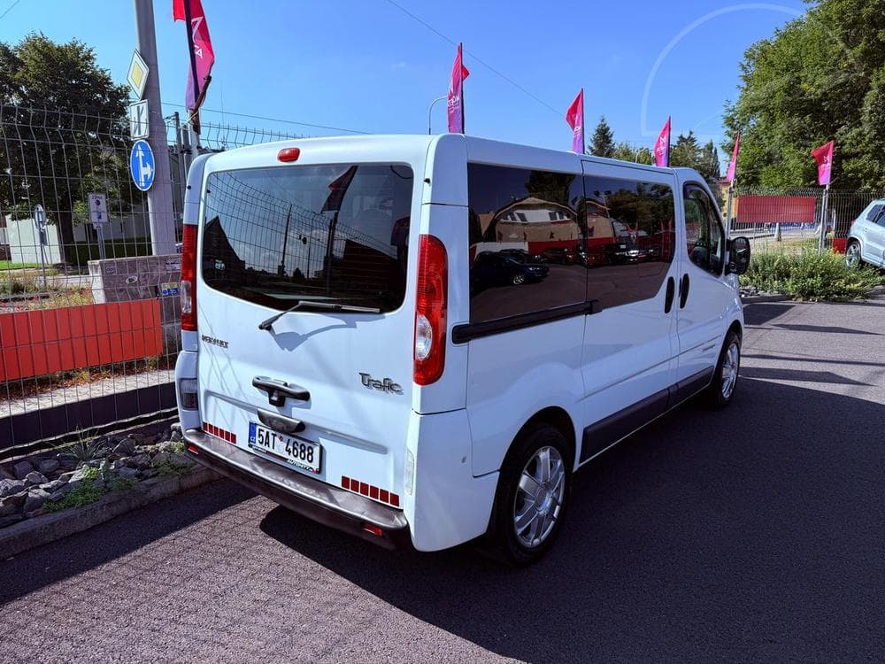 2011 Renault Trafic - 7