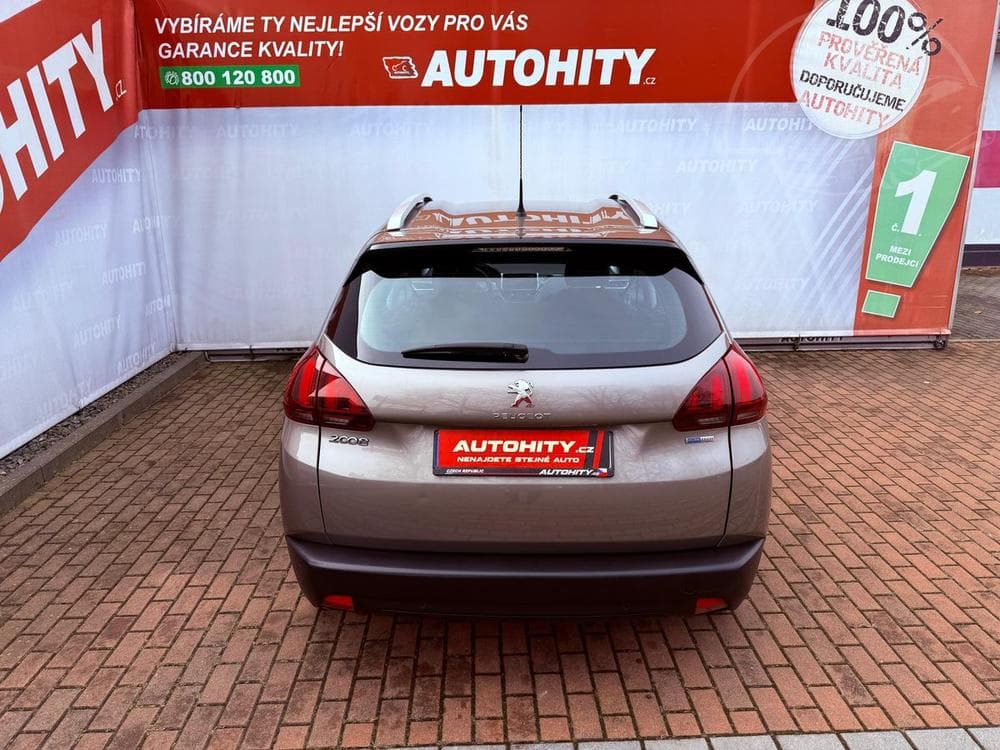 2017 Peugeot 2008 - 8