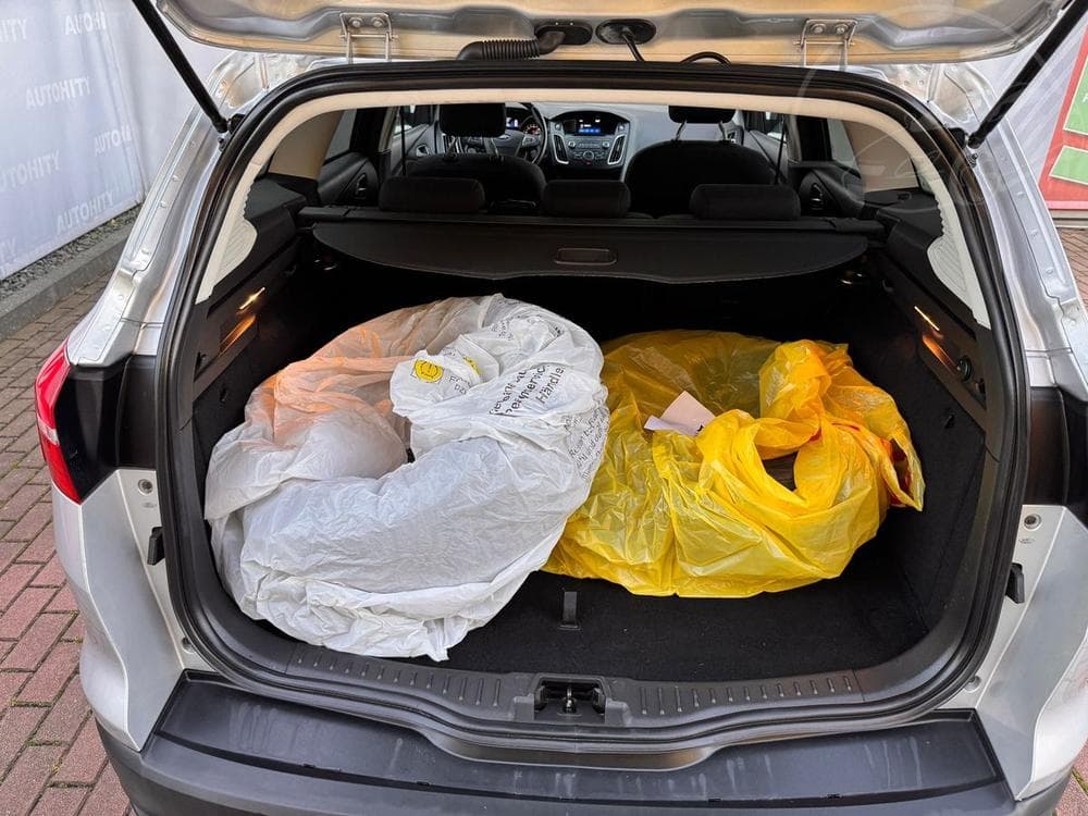 2017 Ford Focus - 10