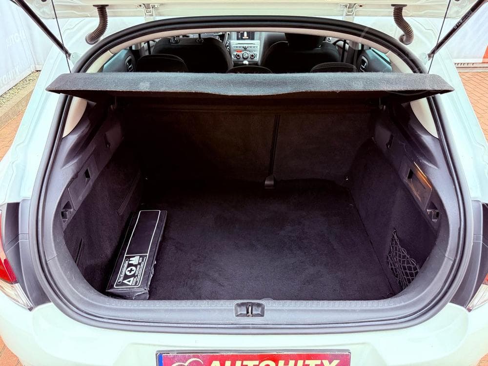 2015 Citroen C4 - 10