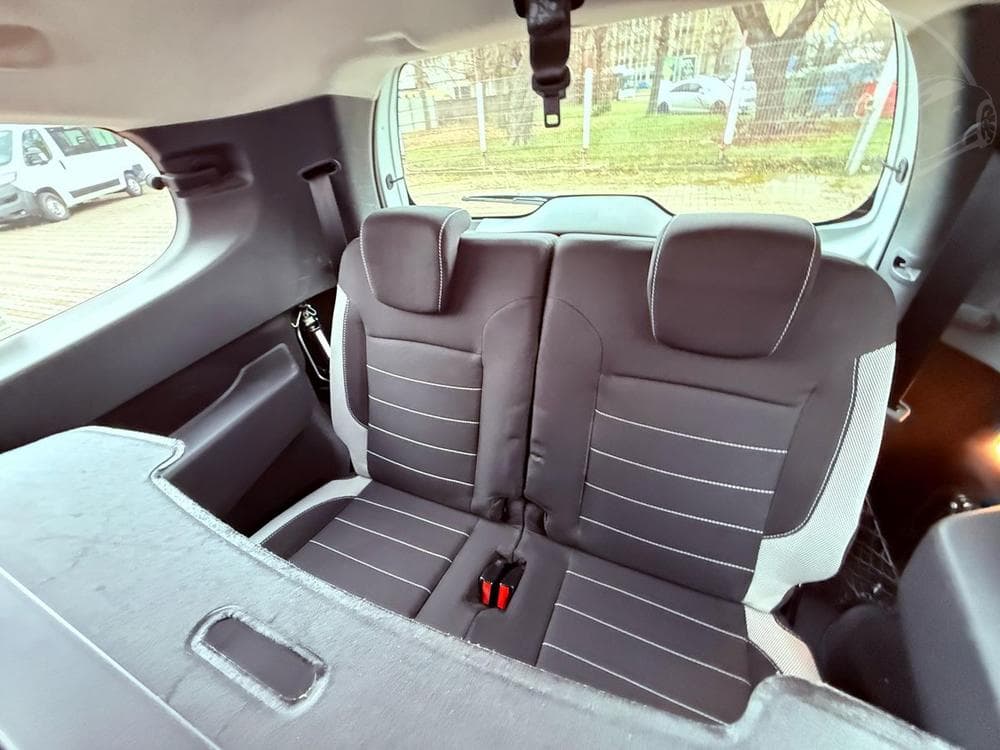 2019 Dacia Lodgy - 10