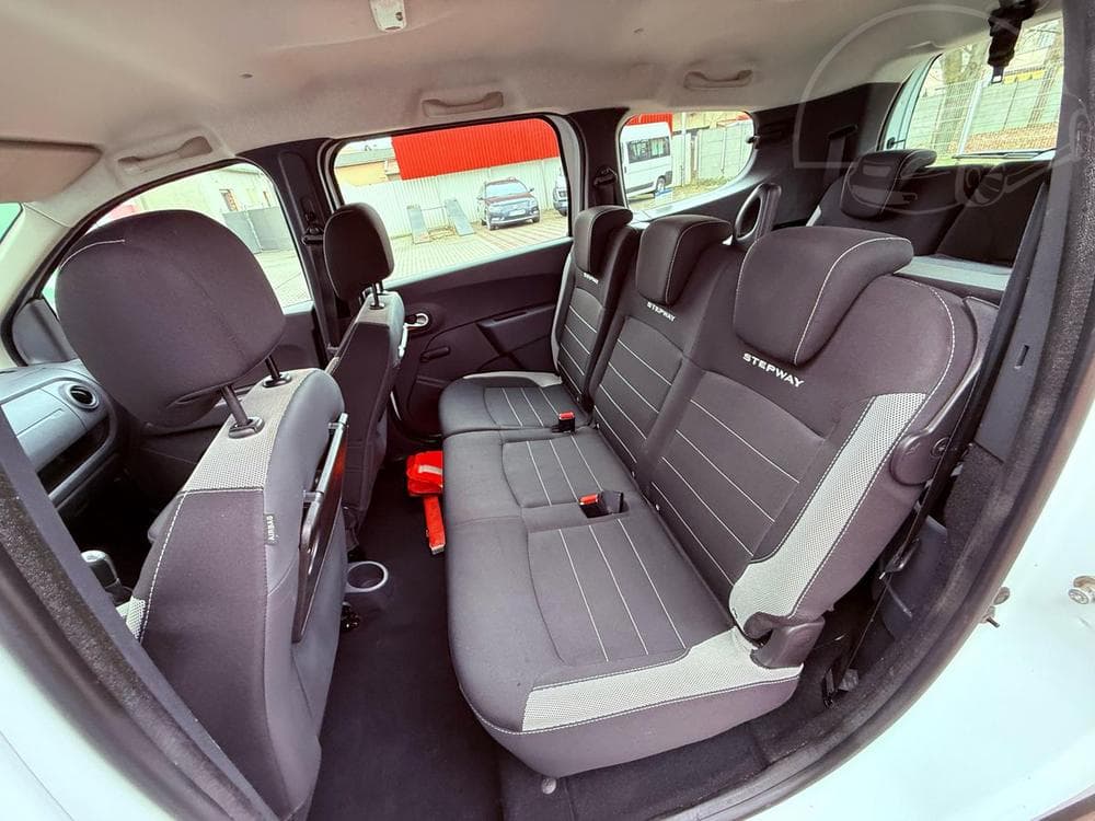 2019 Dacia Lodgy - 11