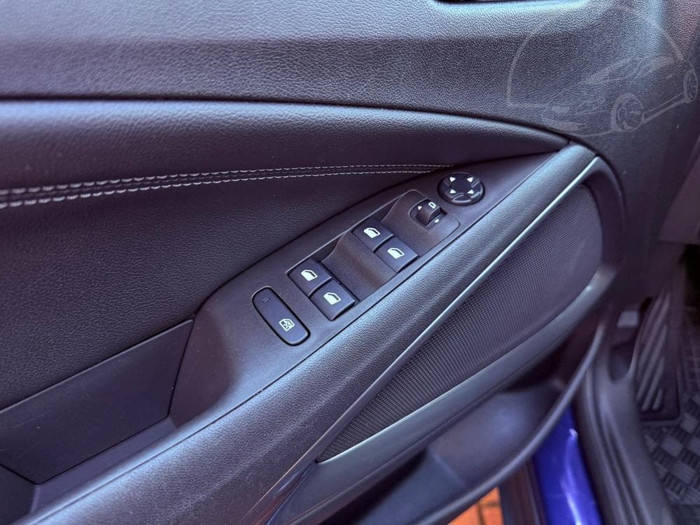 2022 Opel Crossland - 12