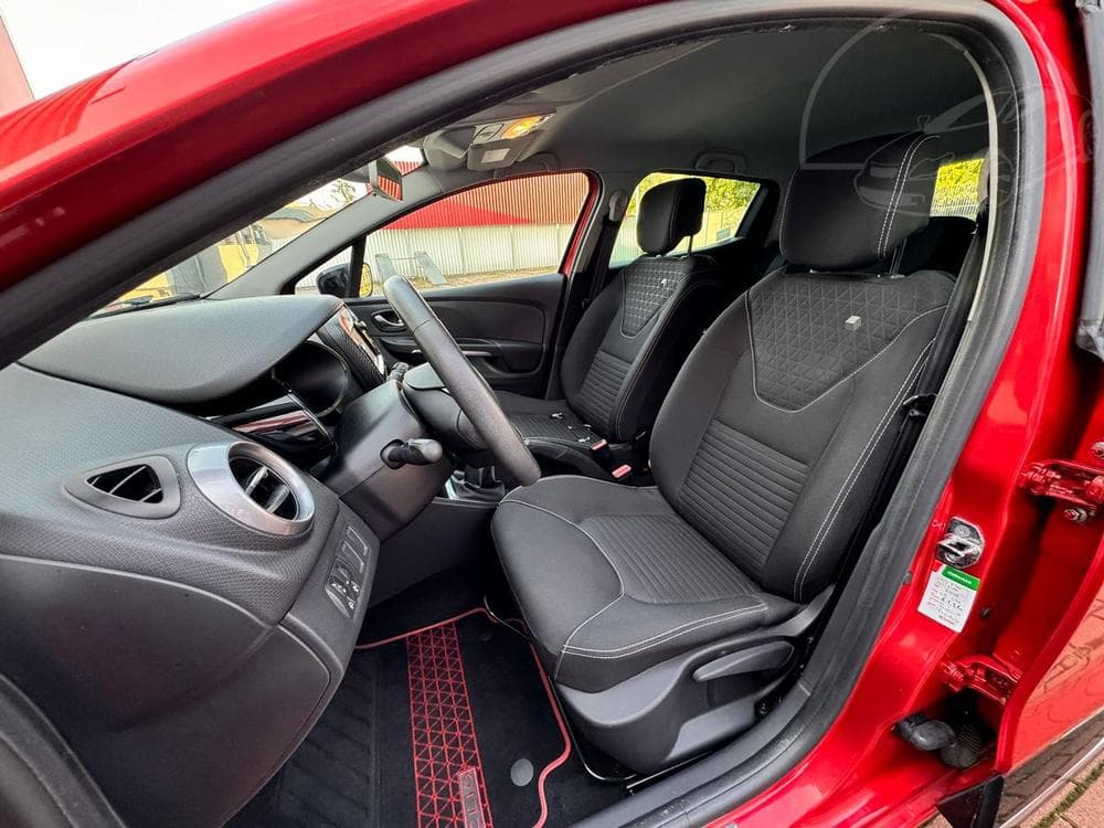 2016 Renault Clio - 12