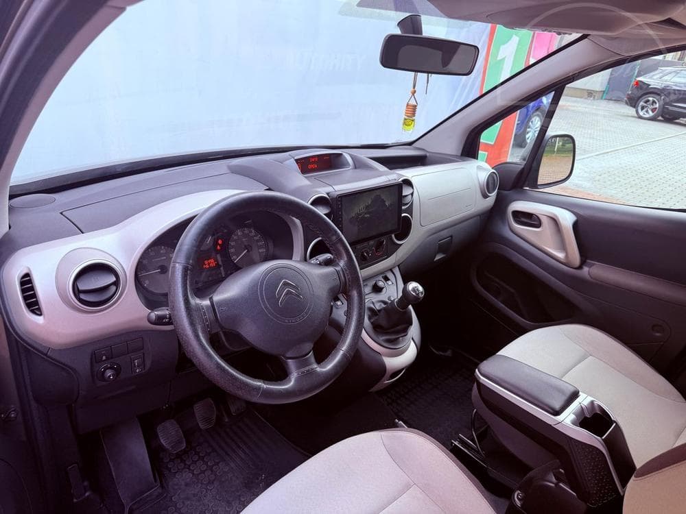 2015 Citroen BERLINGO - 12