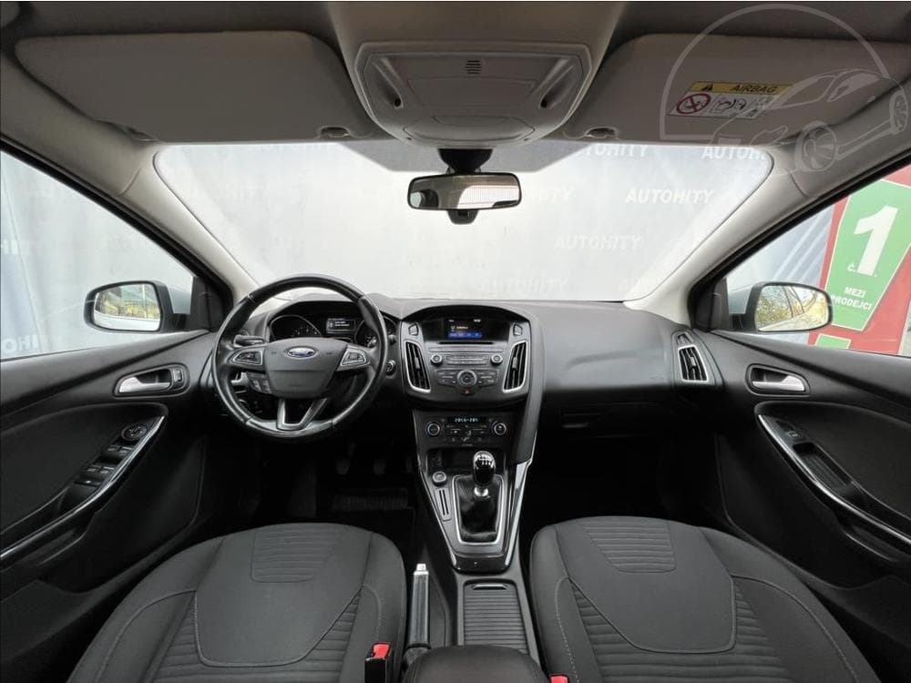 2016 Ford Focus - 13