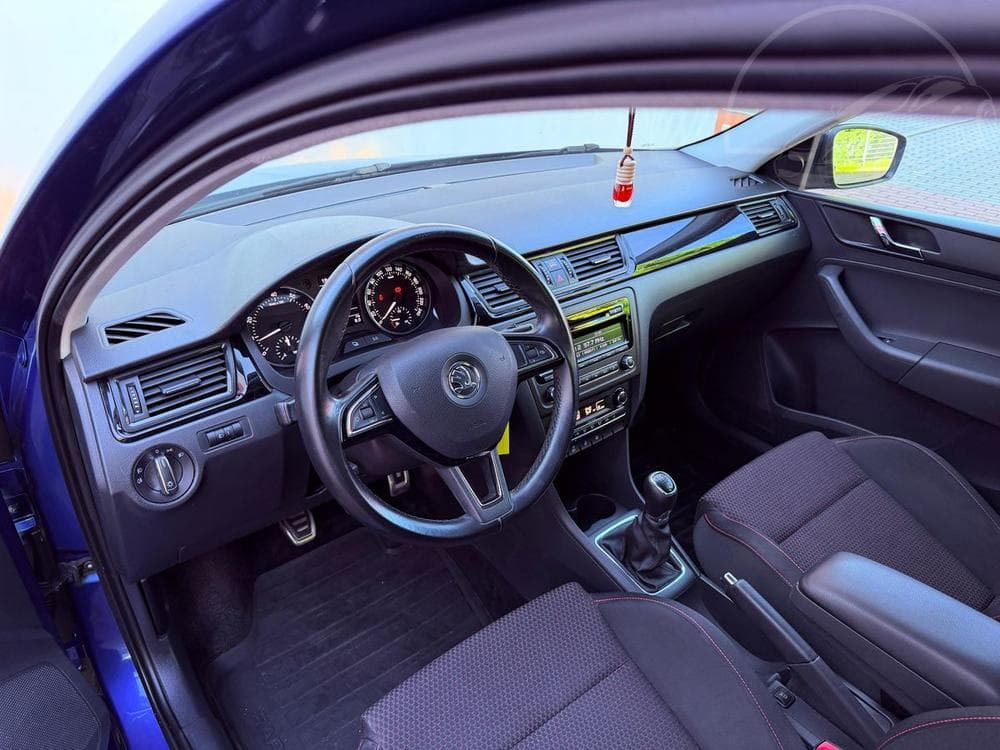 2015 Škoda RAPID - 13