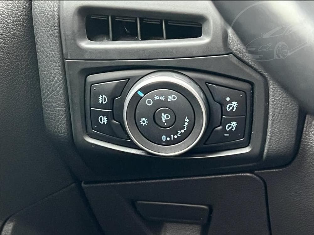 2016 Ford Focus - 20