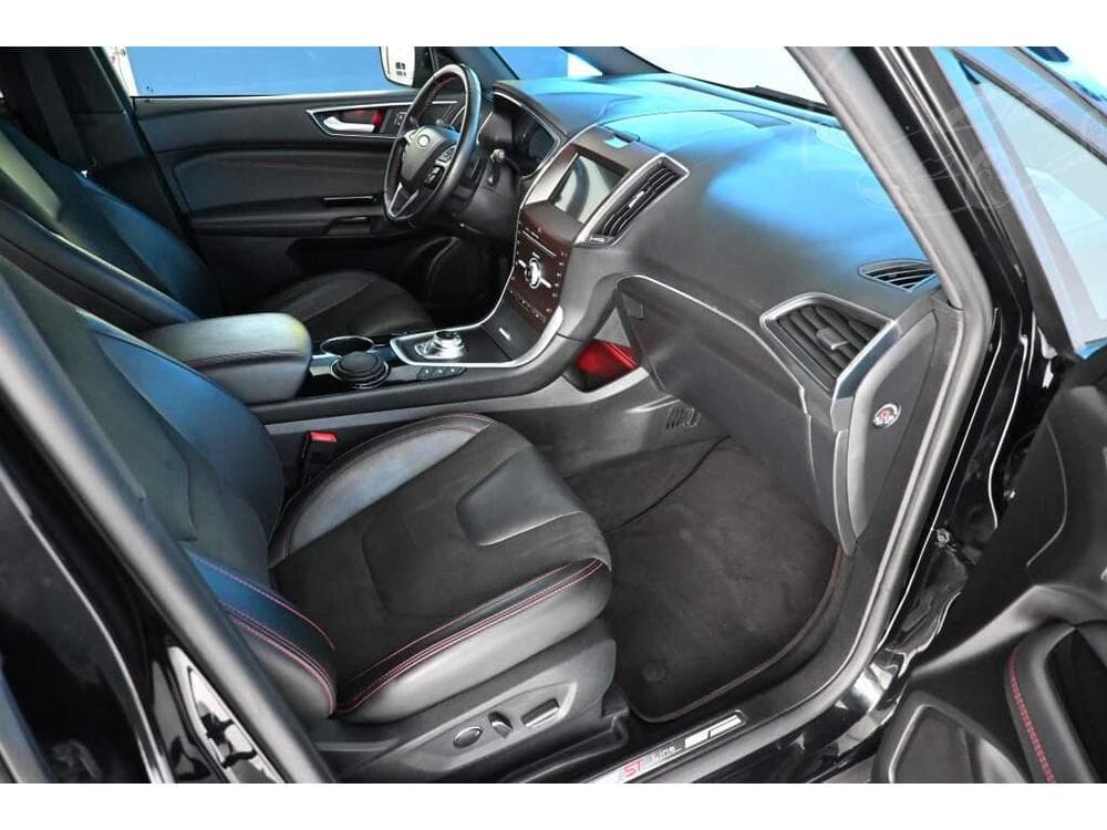 2022 Ford S-MAX - 19