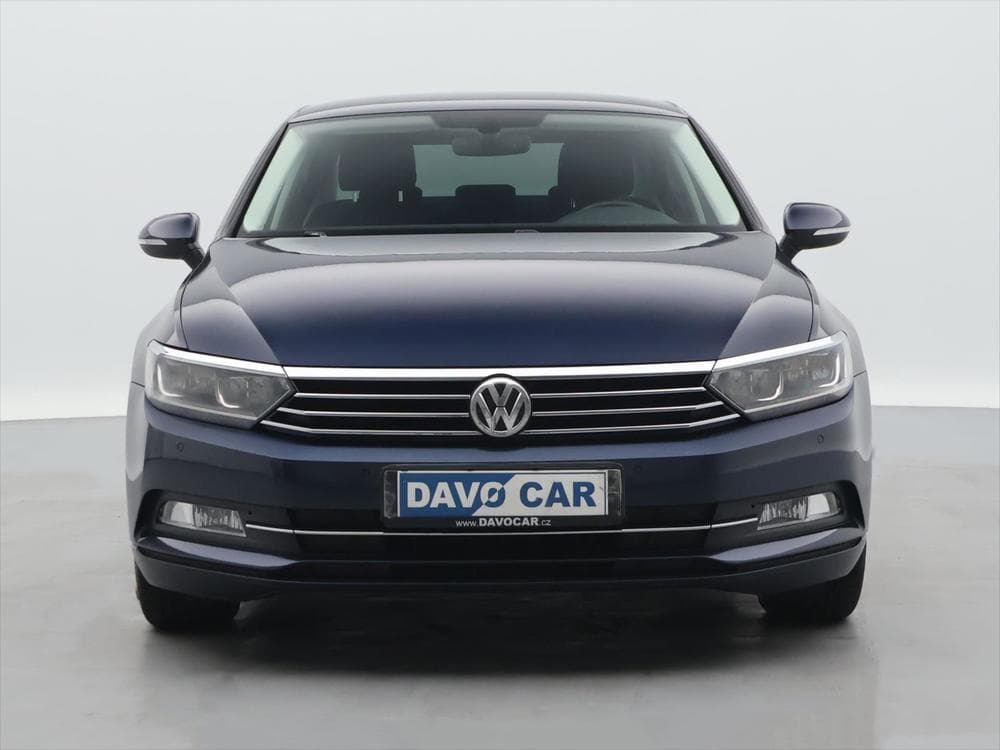 2016 Volkswagen PASSAT - 2