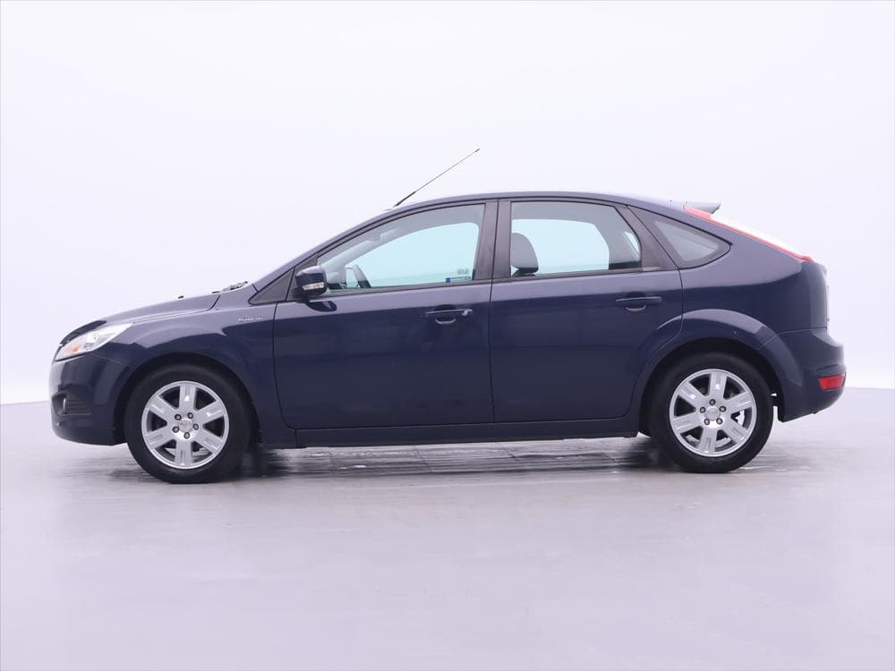 2010 Ford FOCUS - 4
