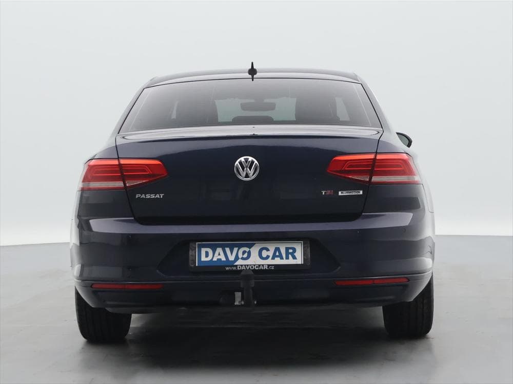2016 Volkswagen PASSAT - 6