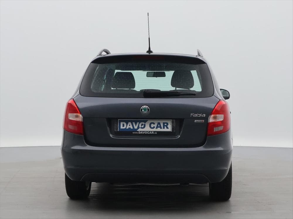 2011 Škoda FABIA - 6