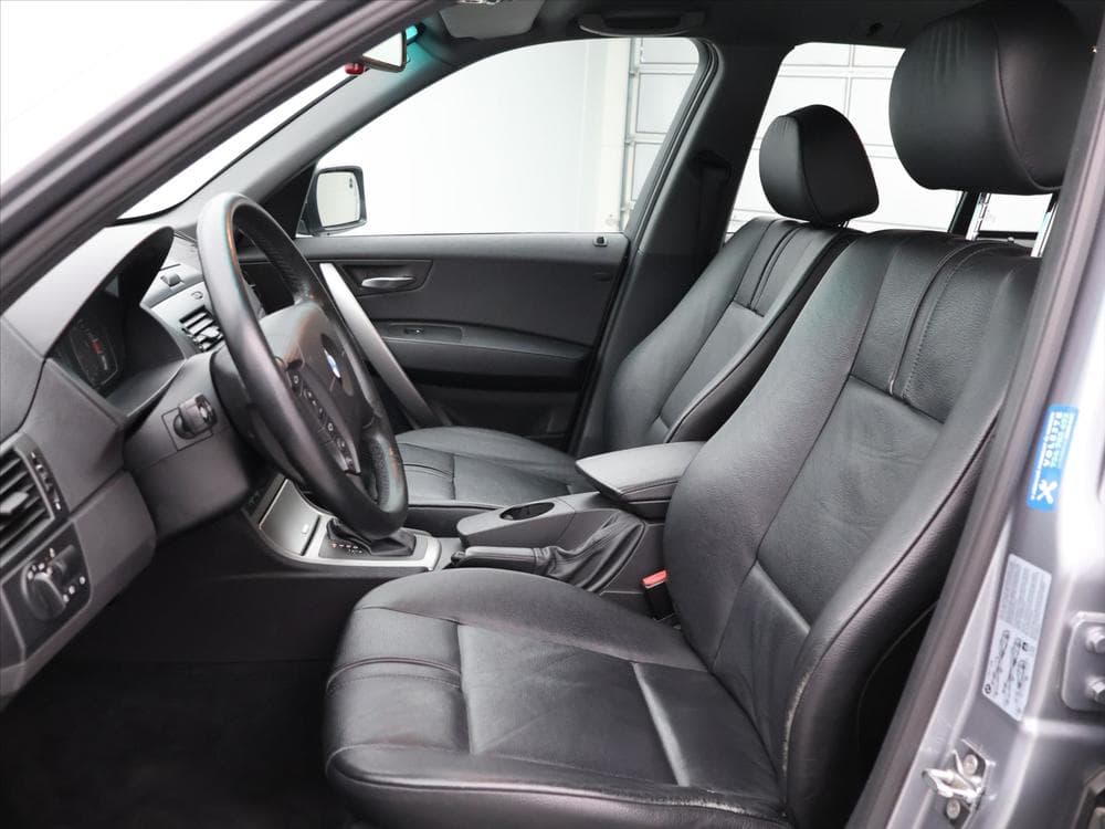 2005 BMW X3 - 11