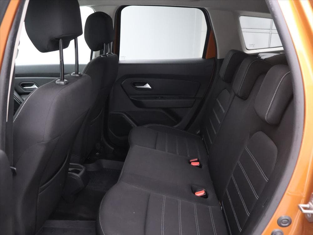 2020 Dacia DUSTER - 13