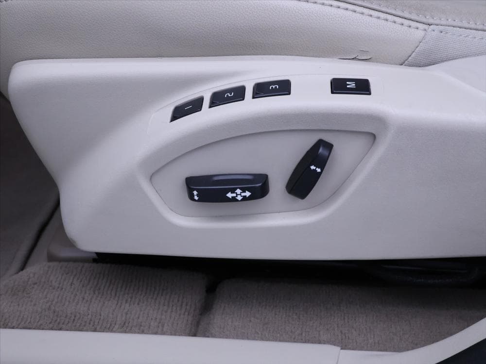 2014 Volvo XC60 - 16