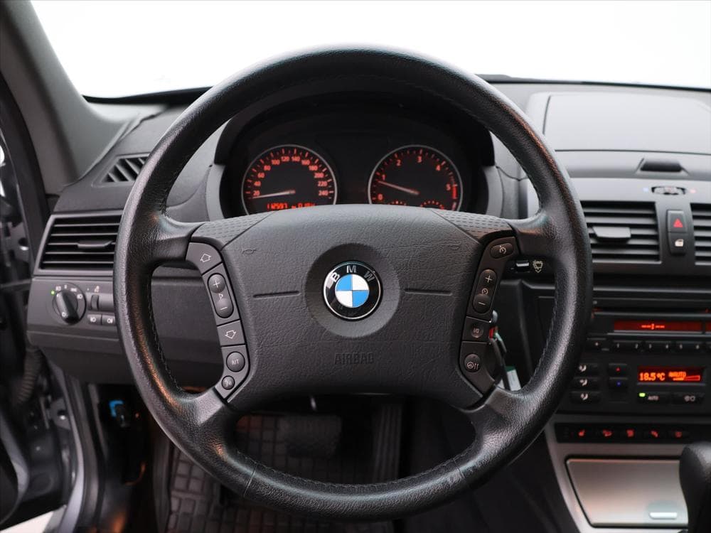 2005 BMW X3 - 16