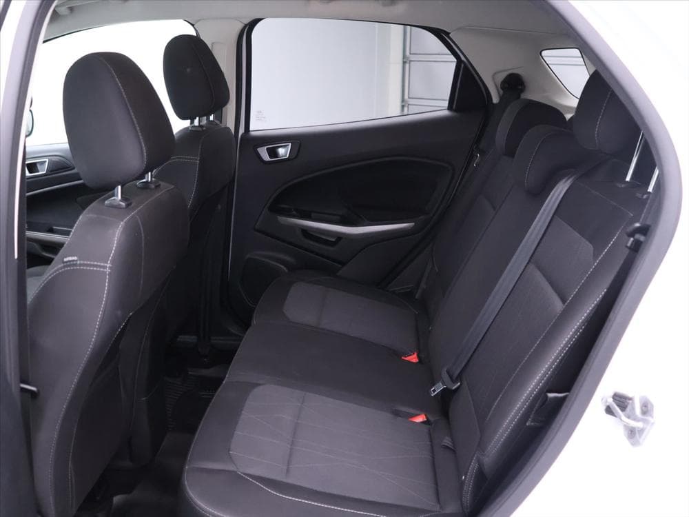 2019 Ford ECOSPORT - 17