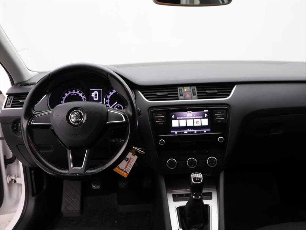 2018 Škoda OCTAVIA - 19