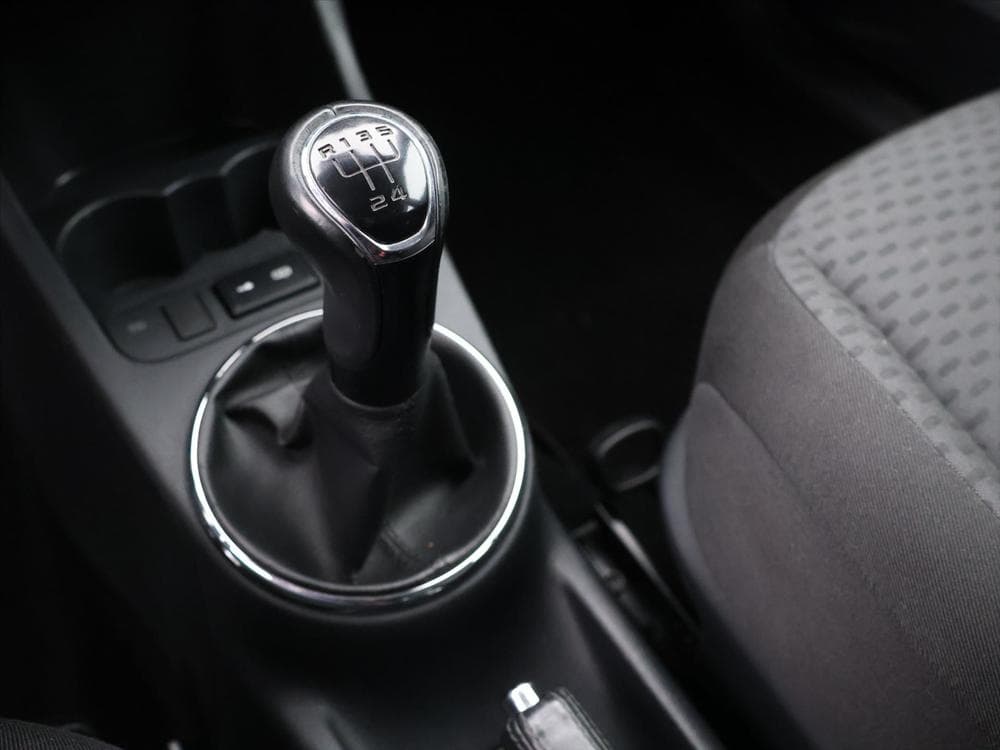 2011 Škoda FABIA - 20