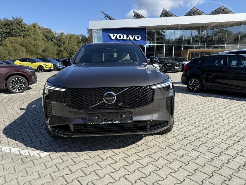 2026 Volvo XC90 - 13