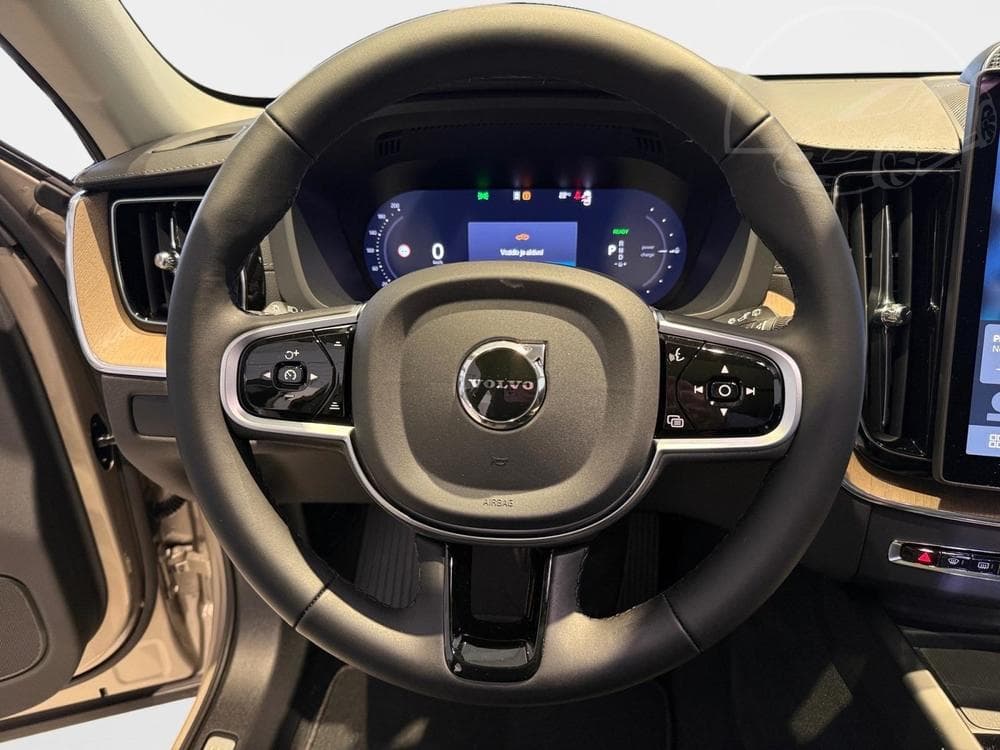 2026 Volvo XC60 - 19