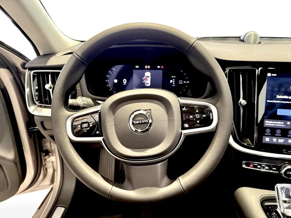 2026 Volvo V60 - 21