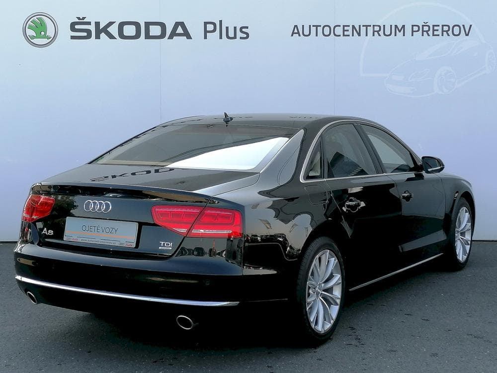 2010 Audi A8 - 3