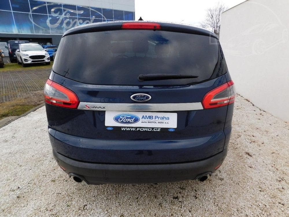 2012 Ford S-MAX - 5