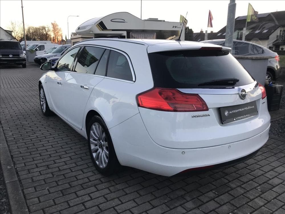 2010 Opel INSIGNIA - 5