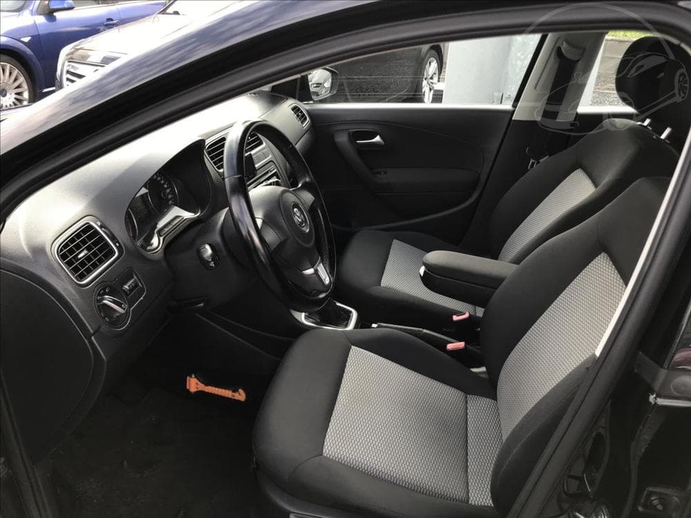 2010 Volkswagen POLO - 11