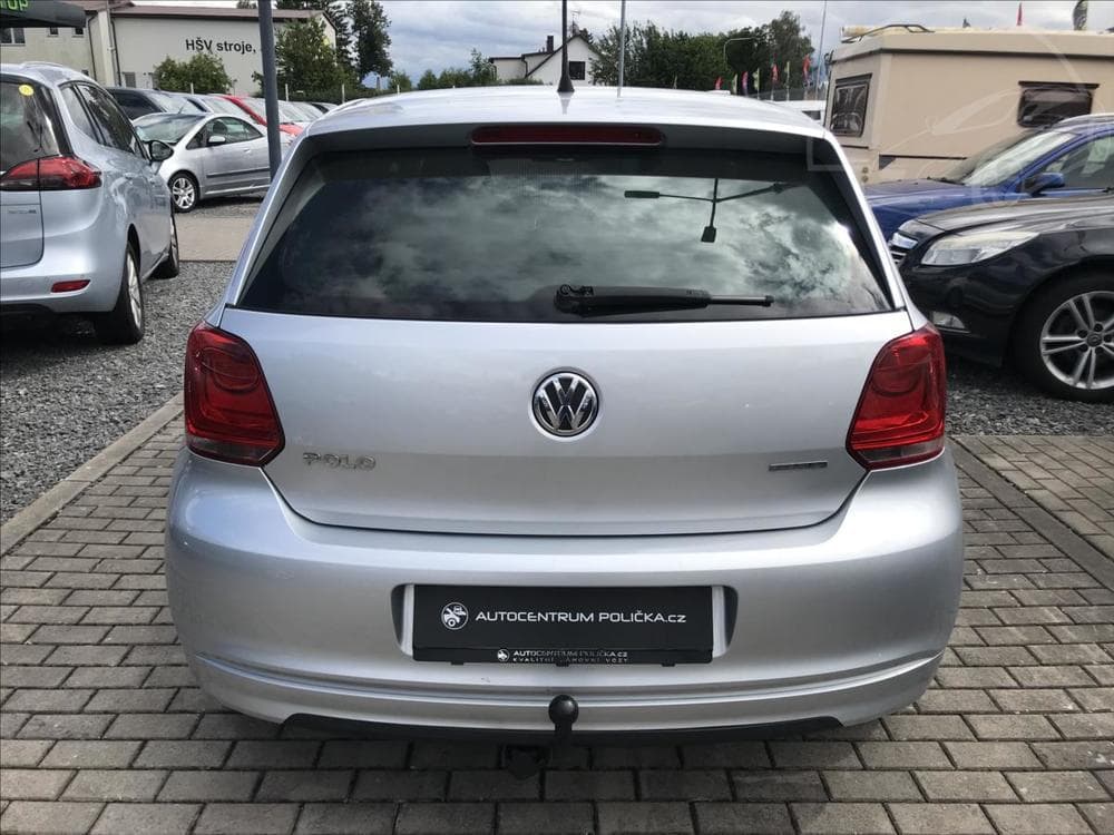2011 Volkswagen POLO - 7