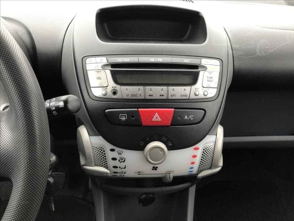 2009 Toyota AYGO - 13