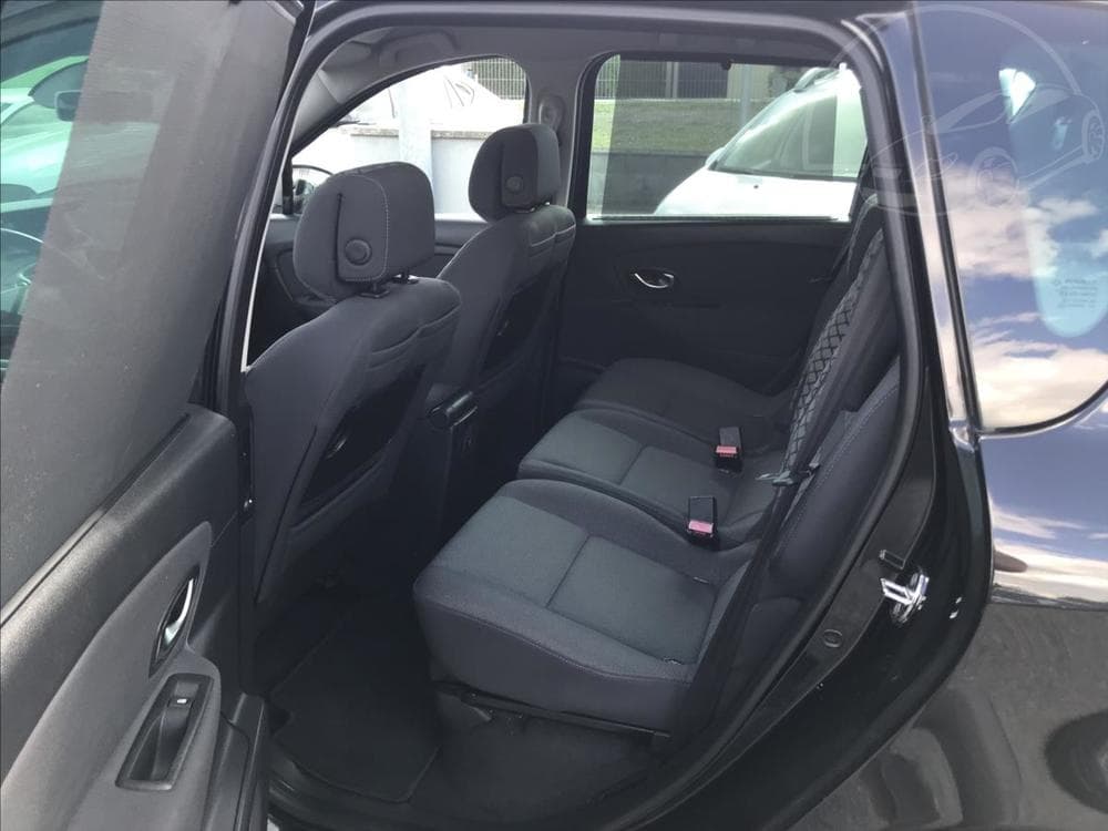 2010 Renault SCENIC - 8