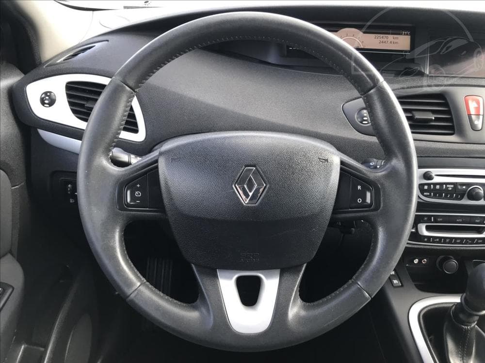 2010 Renault SCENIC - 10
