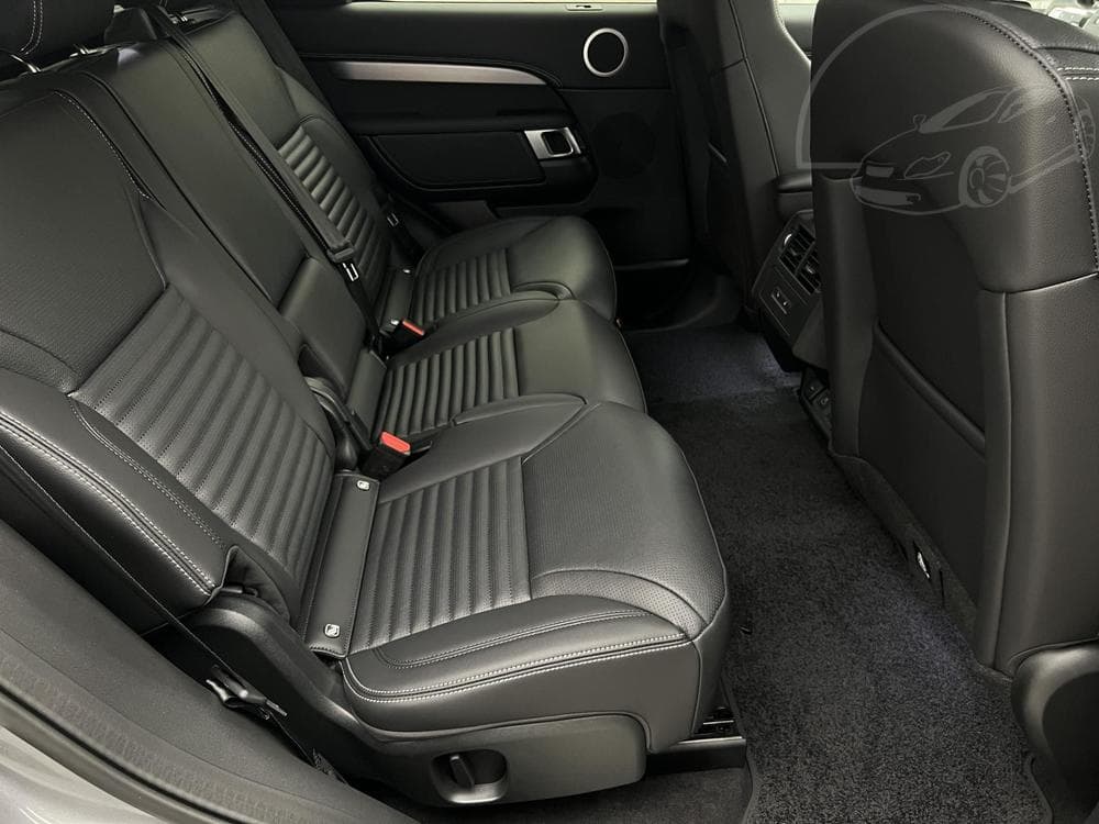 2025 Land Rover DISCOVERY - 40