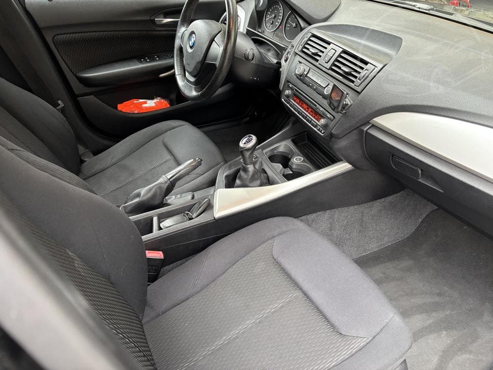 2012 BMW 1-SERIES - 8