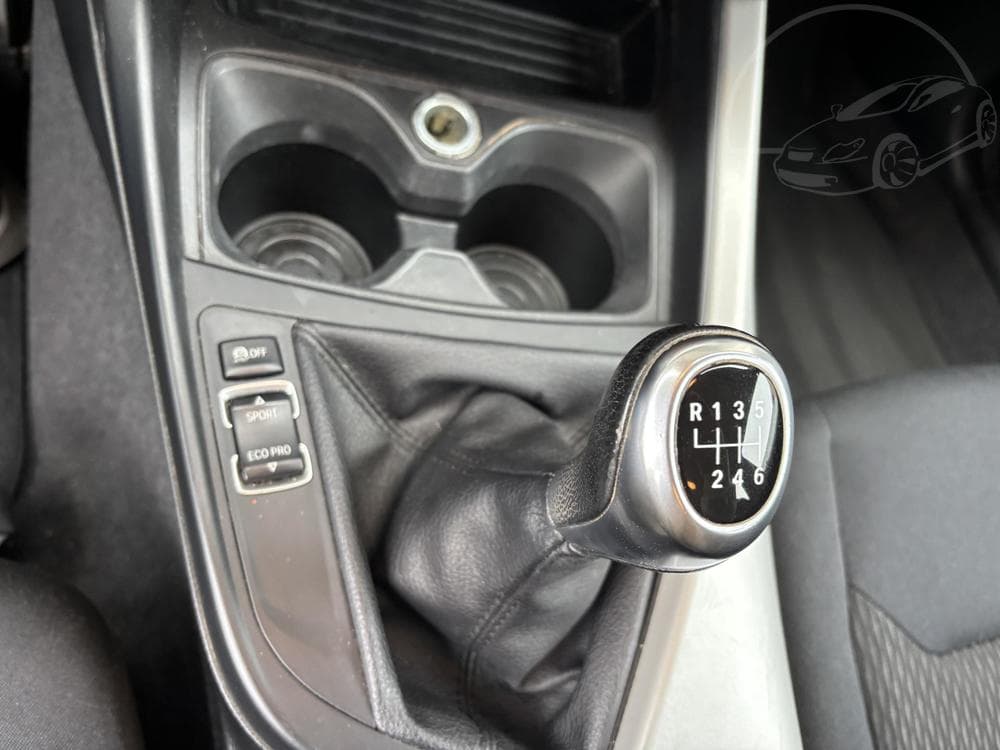 2012 BMW 1-SERIES - 11