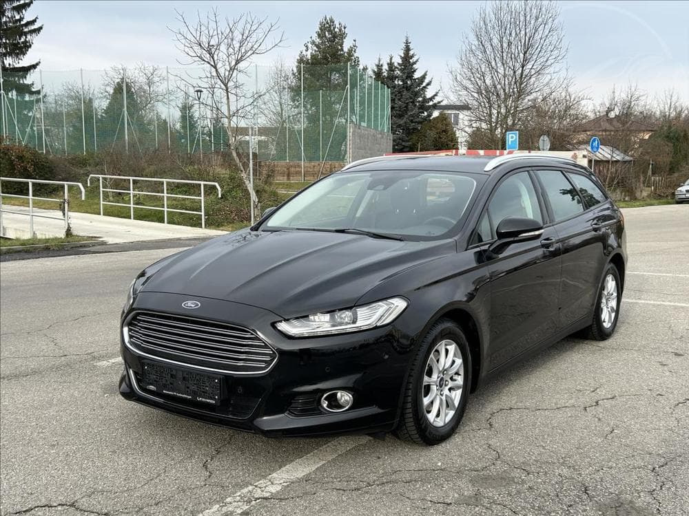 Ford Mondeo 2,0 TDCi110kW,Led,Nav,ACC,Výhř