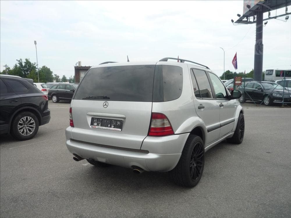 2001 Mercedes-Benz M-Class - 2