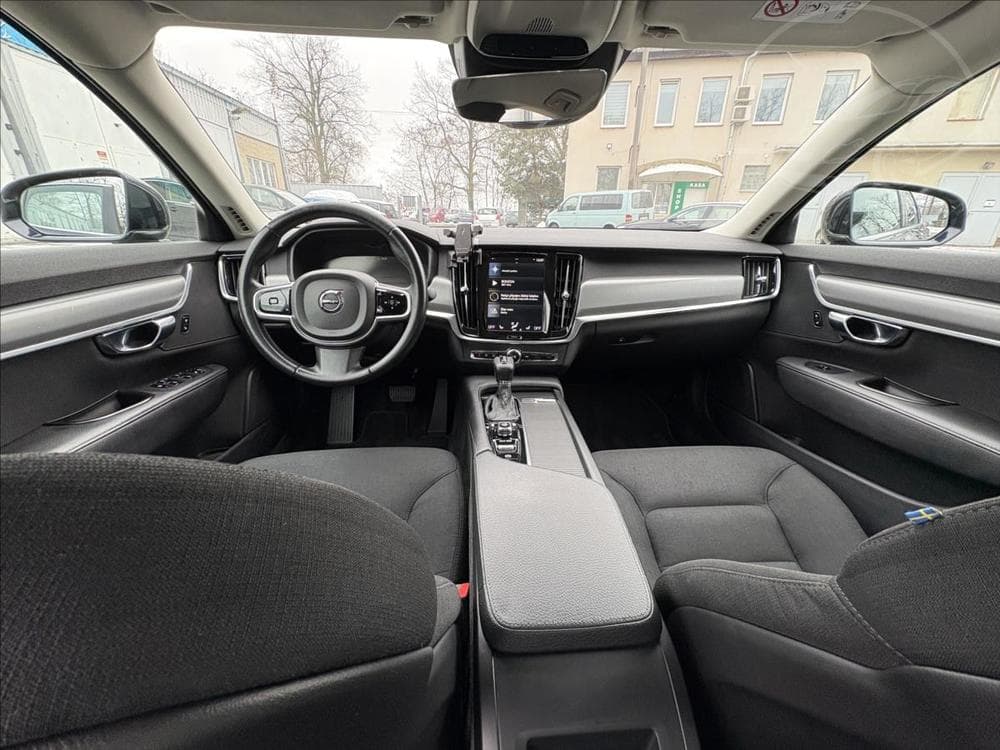 2019 Volvo S90 - 9
