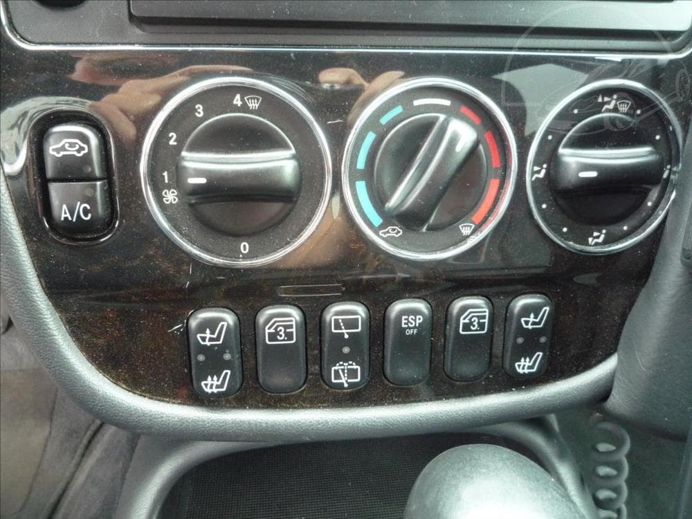 2001 Mercedes-Benz M-Class - 11