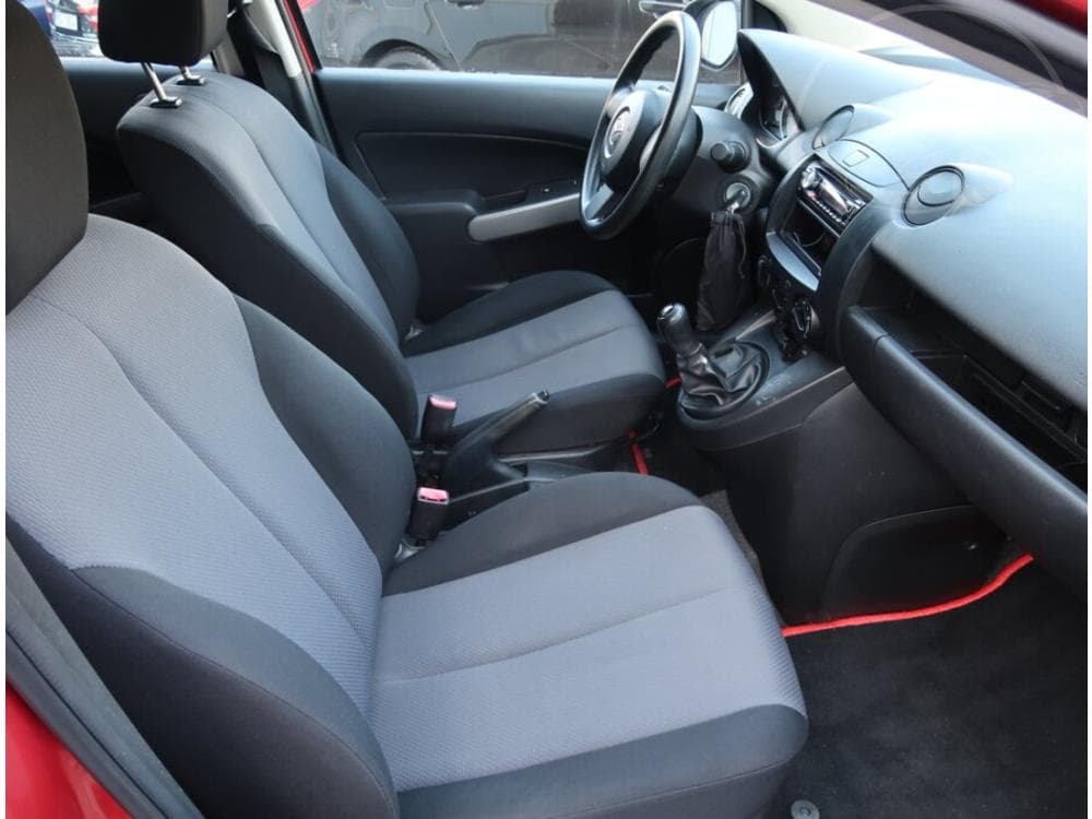 2008 Mazda 2 - 9