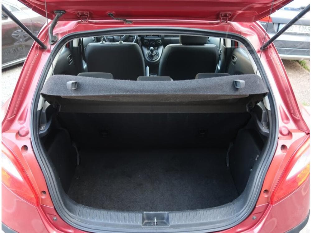 2008 Mazda 2 - 12