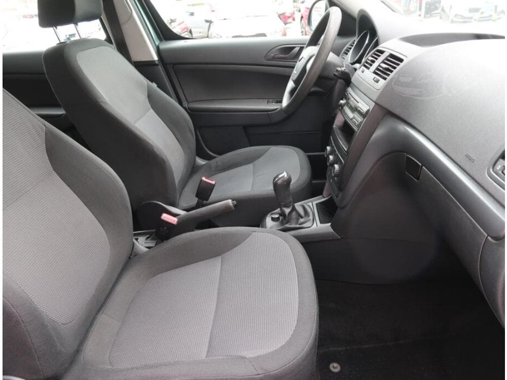 2012 Škoda YETI - 25