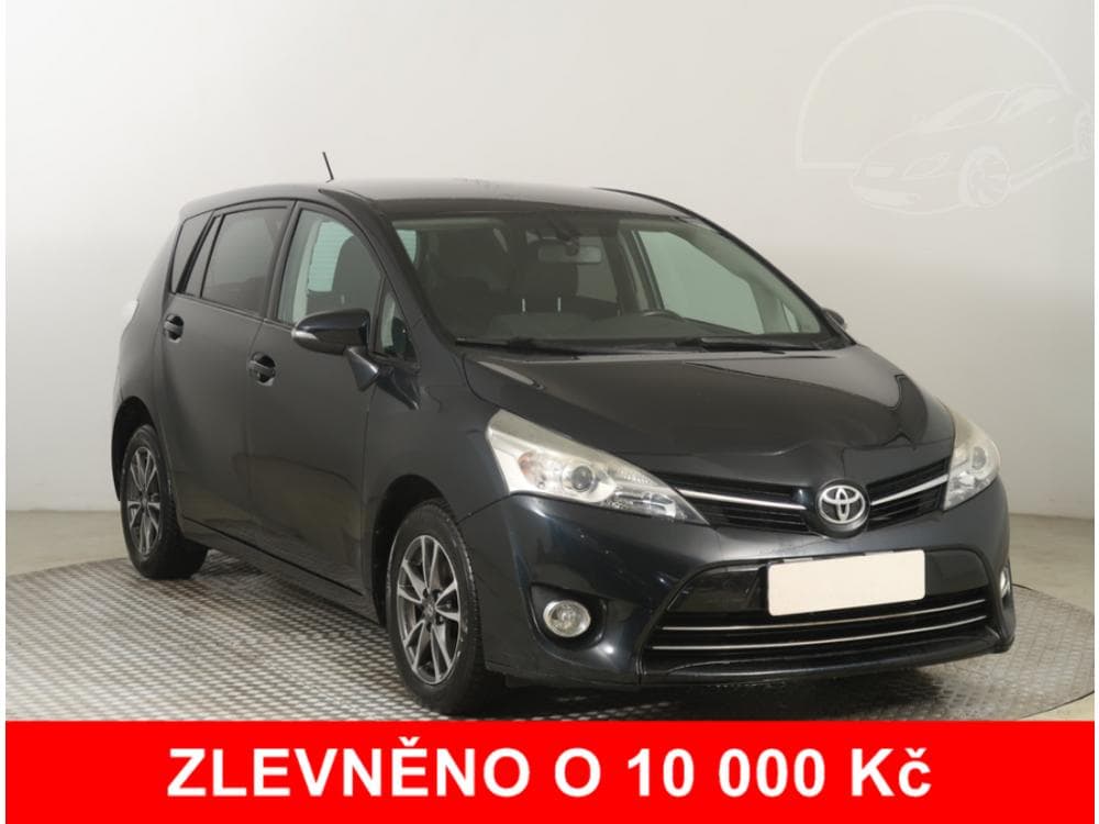 2013 Toyota VERSO