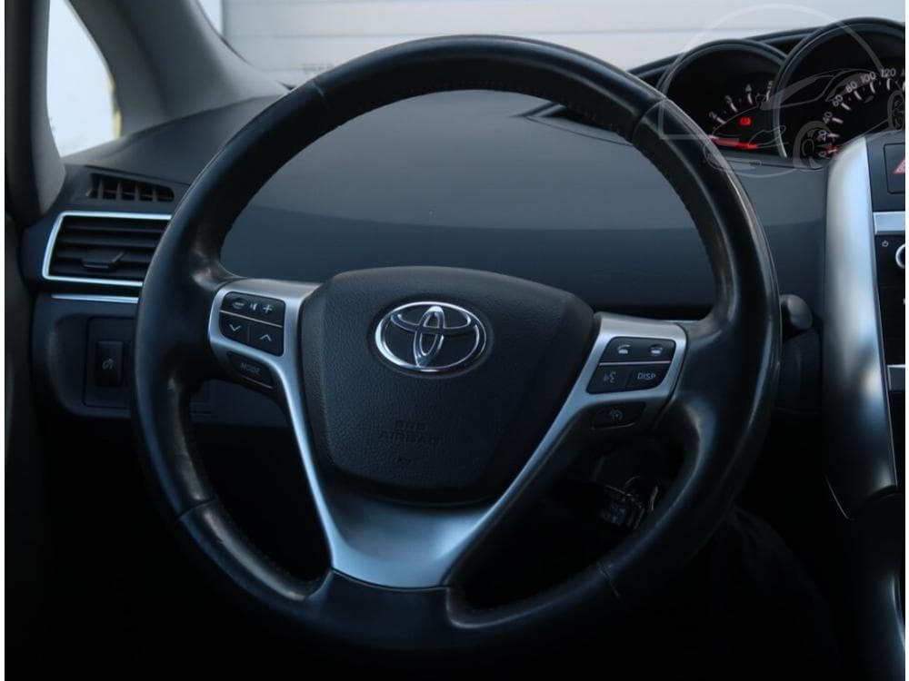 2013 Toyota VERSO - 15