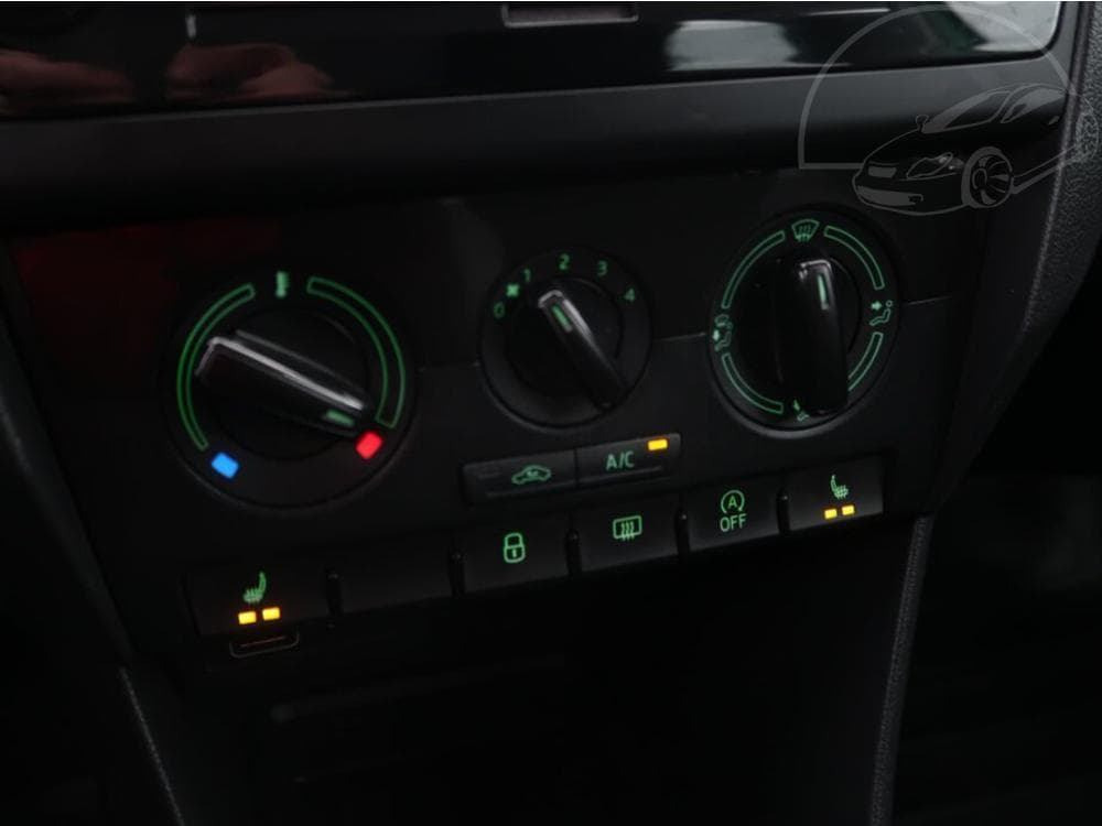 2019 Škoda RAPID - 29
